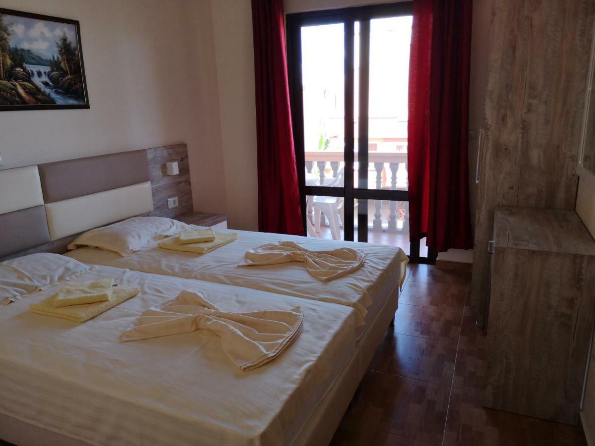 Rooms Ibrocevic Улцинь Екстер'єр фото