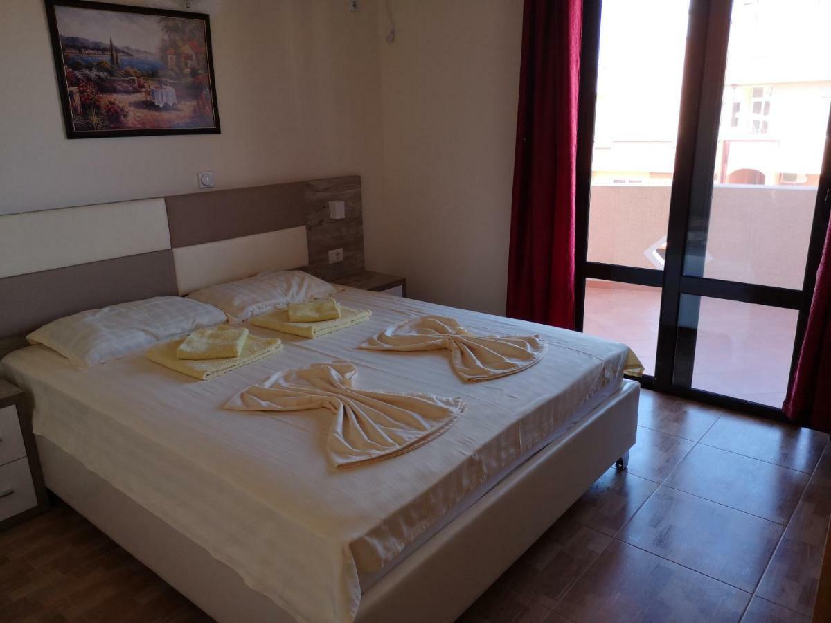 Rooms Ibrocevic Улцинь Екстер'єр фото