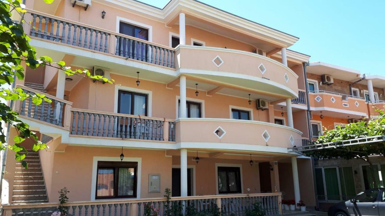 Rooms Ibrocevic Улцинь Екстер'єр фото